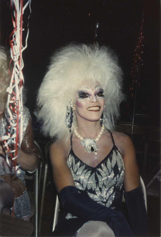 Download the full-sized image of Photograph of Doris Fish in Silver and Black Dress