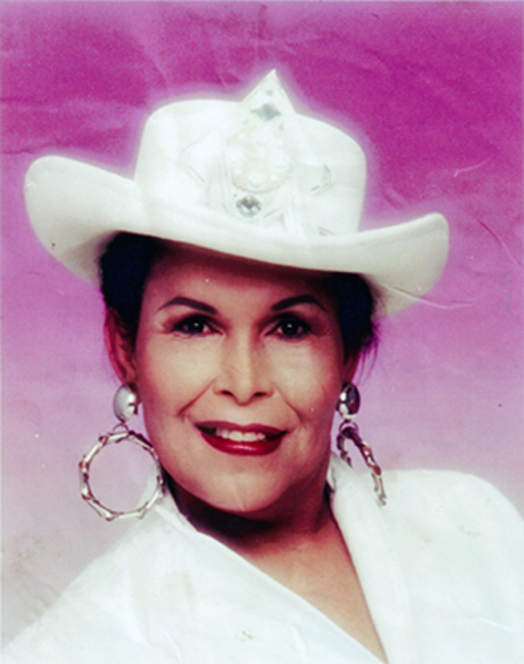 Download the full-sized image of Glamour Shot of Felicia Flames Elizondo