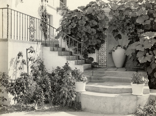 Download the full-sized image of Julian Eltinge's Residence, Pasadena, Cal. (6)