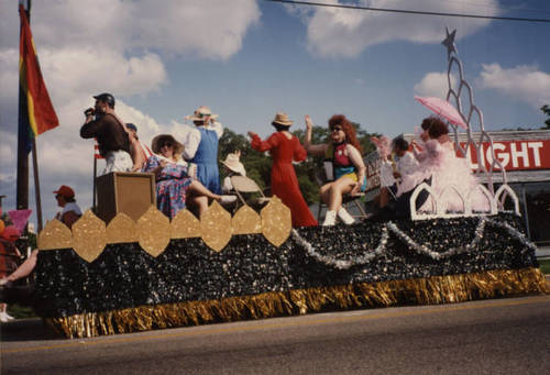 Download the full-sized image of Houston Gay Pride parade