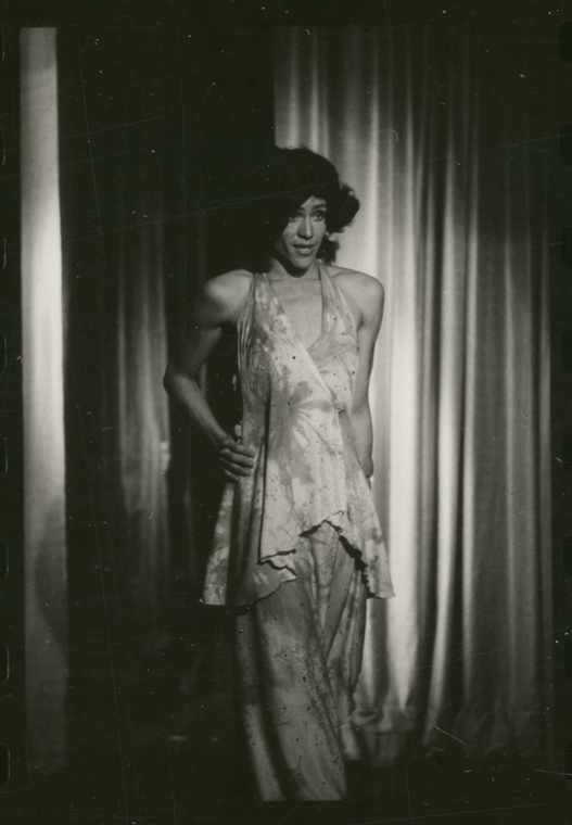 Download the full-sized image of A Photograph of a Cabaret Performer (no. 80)