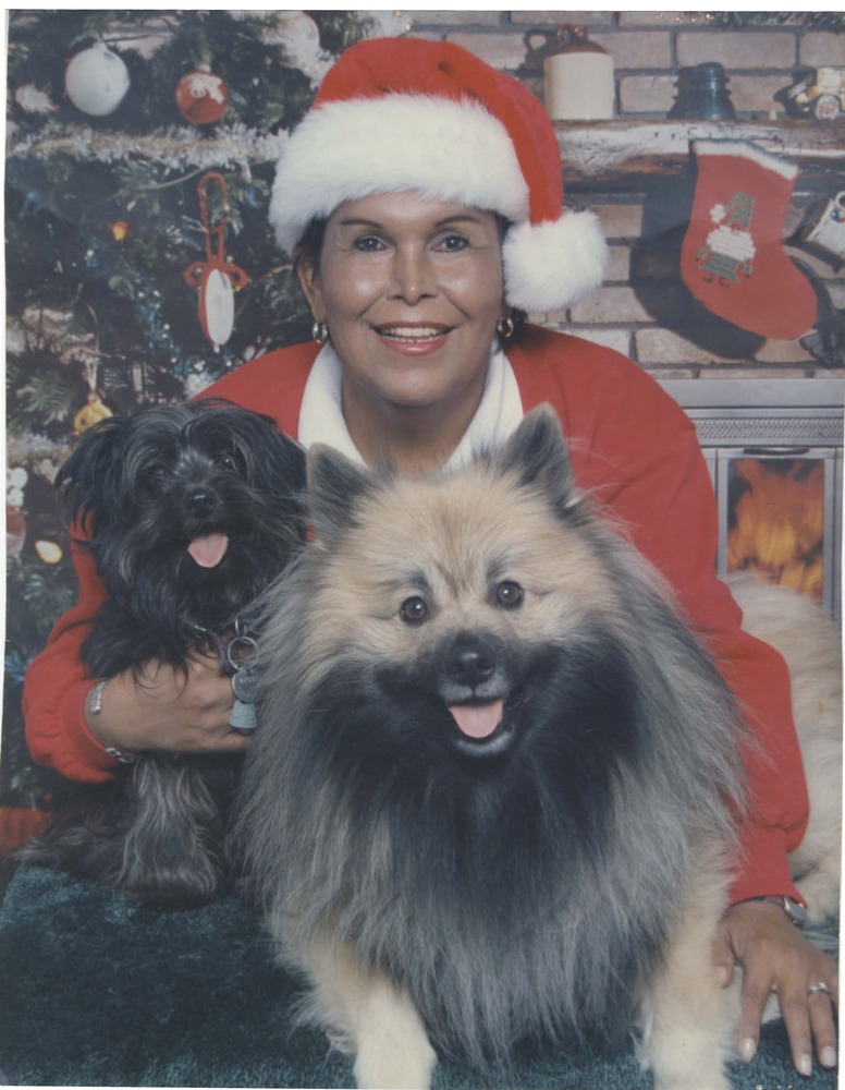 Download the full-sized PDF of Photo of Felicia Elizondo, with Letter to Oprah