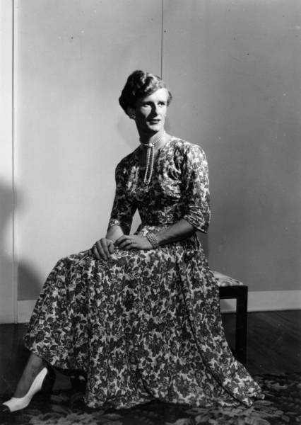 Download the full-sized image of Person Posing in a Floral Dress