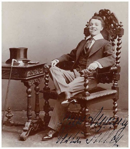 Download the full-sized image of Portrait of Vesta Tilley in a Chair